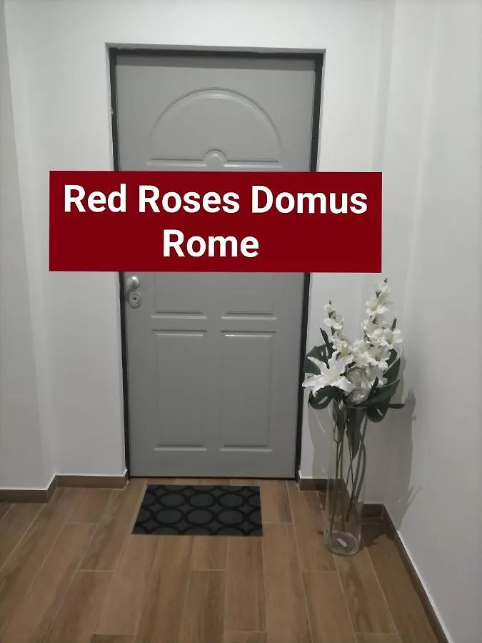 Апартаменты Red Roses Domus Рим